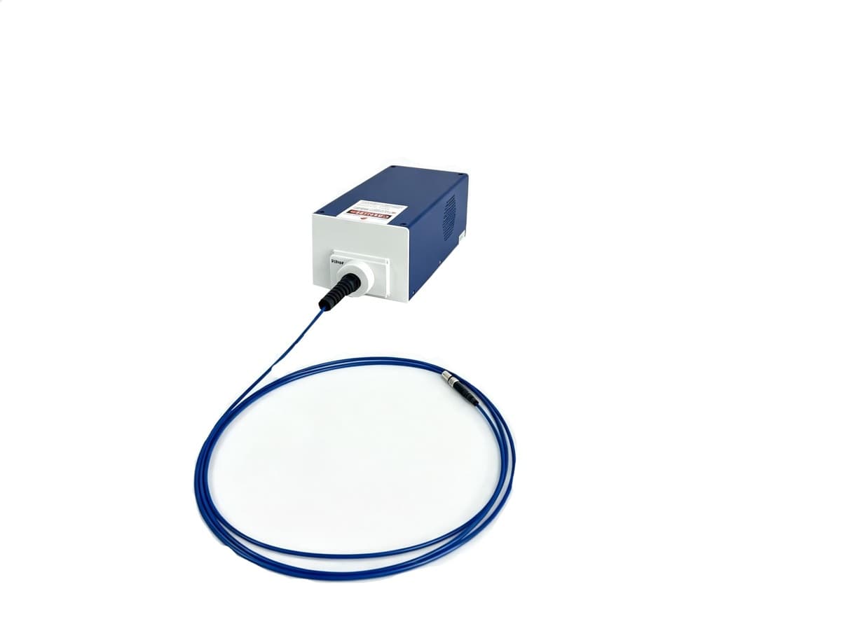 808 nm 500 W Pulsed Laser with liquid-core fiber delivery
