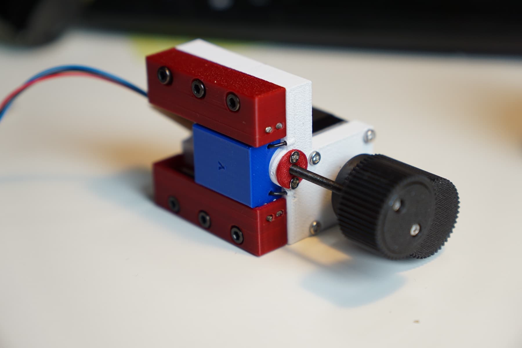 Finished open-source NEMA 11 geared precision stage