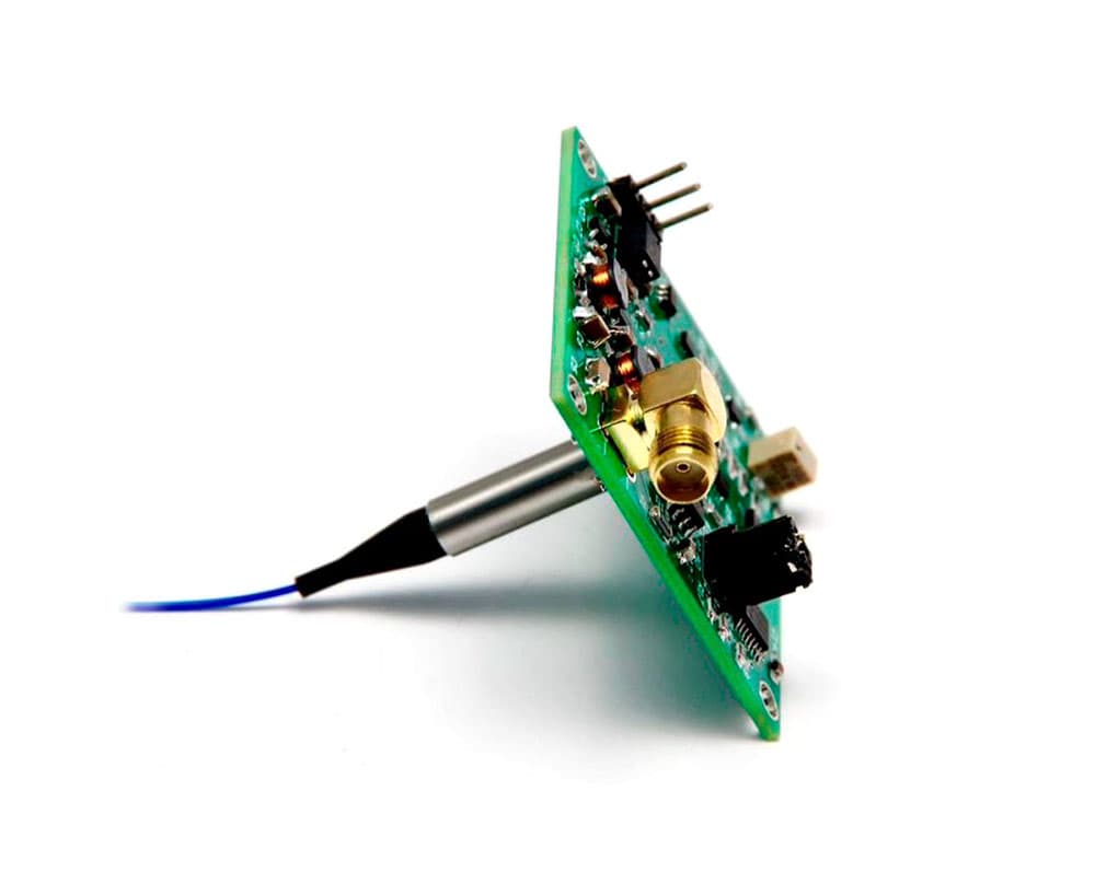 Fiber-Coupled Photodetectors All Fiber Types/All Wavelengths