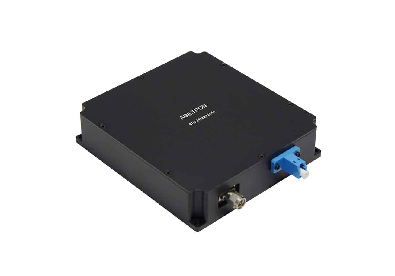 12 GHz Plug-Play Electro-Absorption Modulated Fiber Optical Transmitter